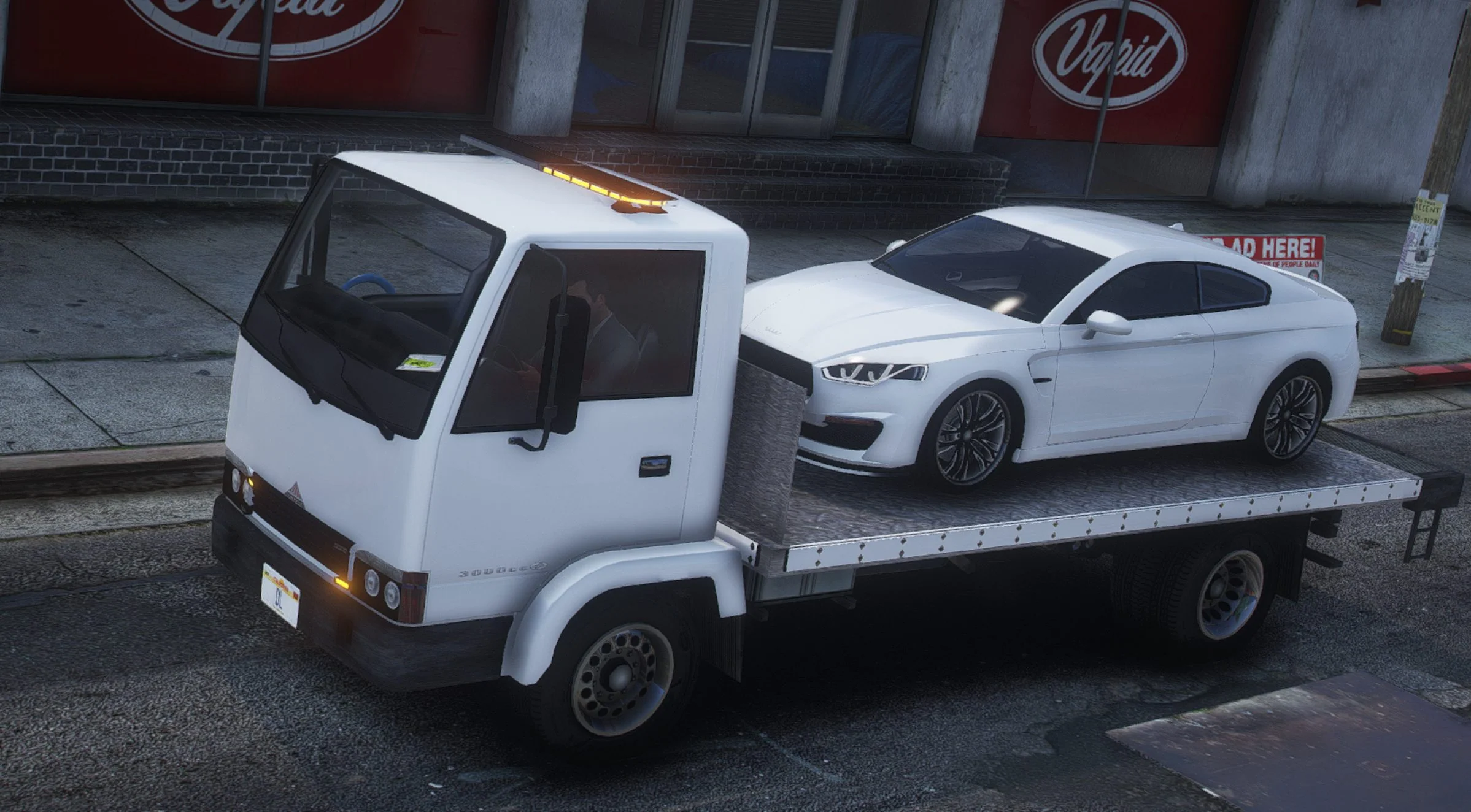 Maibatsu Mule Flatbed with Tow Hitch - Image 4